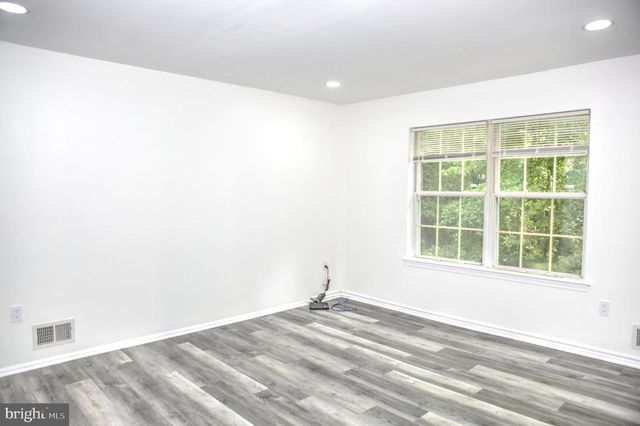 26 CORAL TREE CT, Lawrenceville, NJ 08648