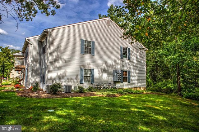 26 CORAL TREE CT, Lawrenceville, NJ 08648