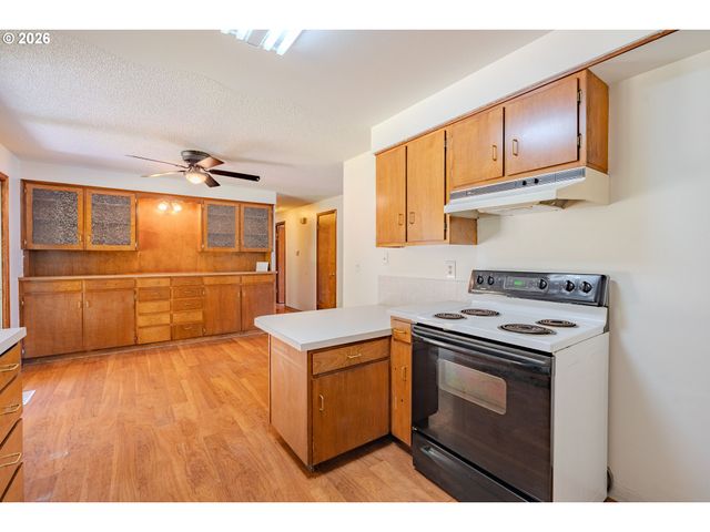 11104 Ne 46TH St, Vancouver, WA 98682