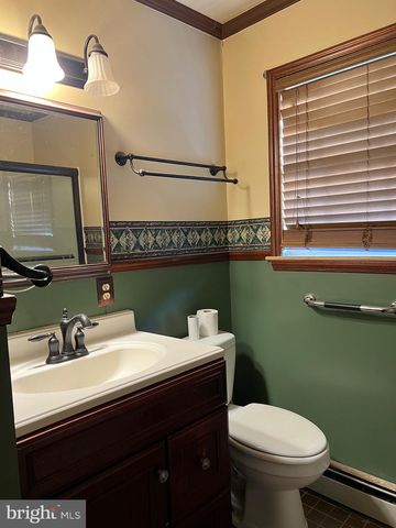 209 RELIANCE AVE, Federalsburg, MD 21632