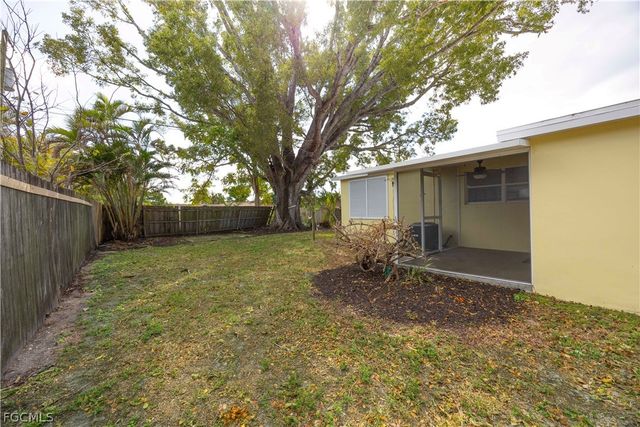 1816 Paul ST, Fort Myers, FL 33901