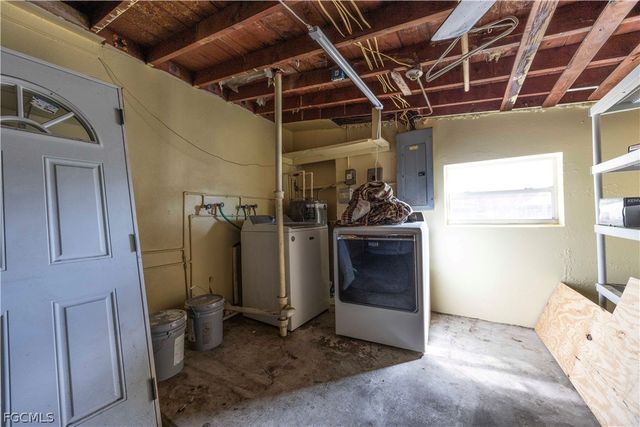 1816 Paul ST, Fort Myers, FL 33901