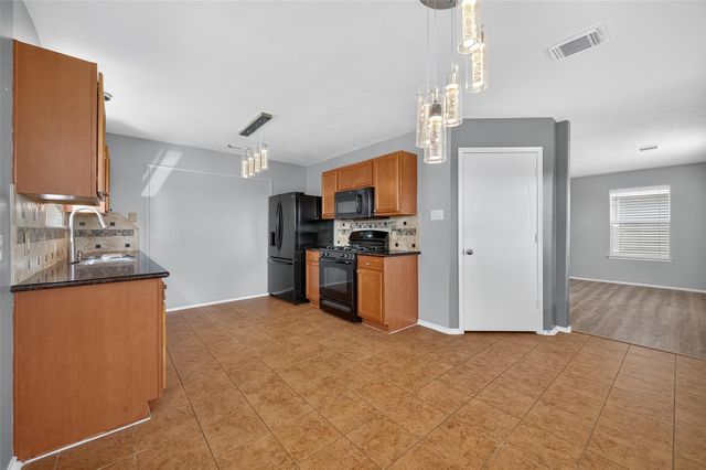 14435 Benningcrest Lane, Houston, TX 77047