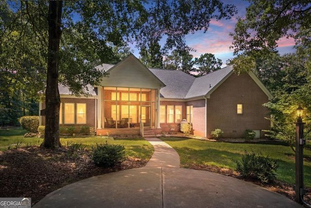 100 Laurelwood Drive, Jackson, GA 30233