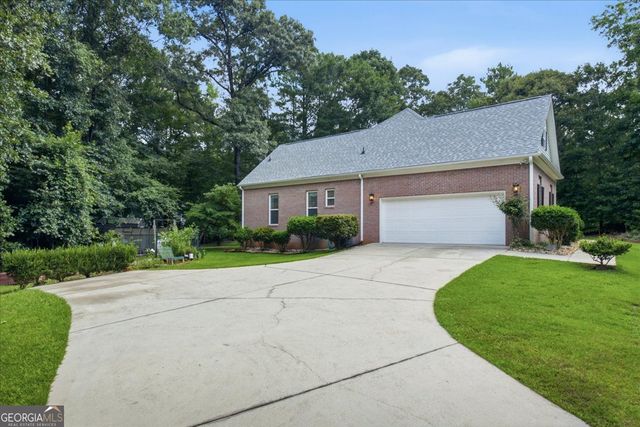 100 Laurelwood Drive, Jackson, GA 30233
