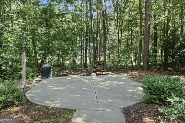 100 Laurelwood Drive, Jackson, GA 30233