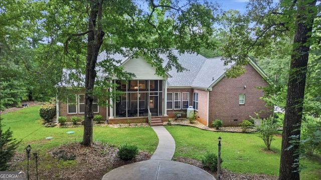 100 Laurelwood Drive, Jackson, GA 30233