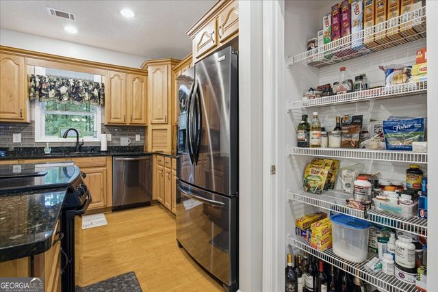 100 Laurelwood Drive, Jackson, GA 30233