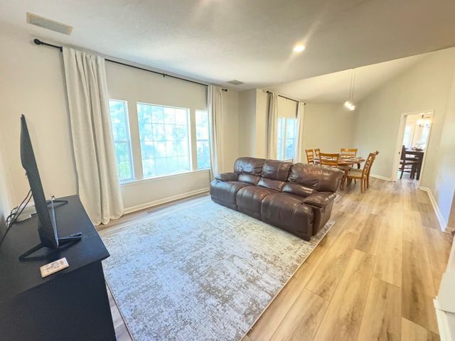 371 Milestone Drive, Tallahassee, FL 32312