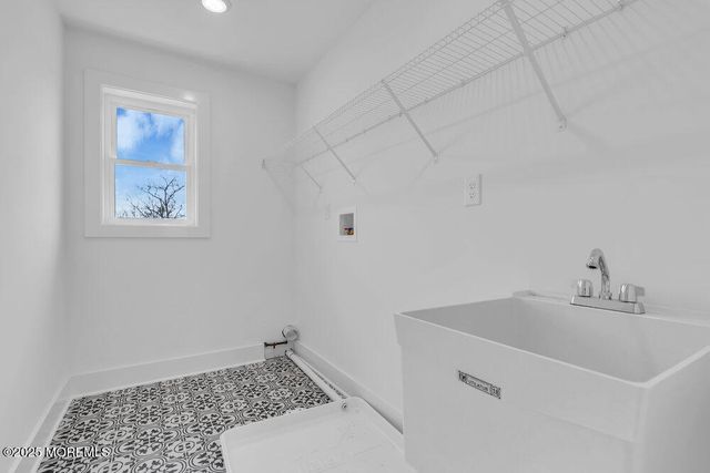 122 Arch Way, Toms River, NJ 08755