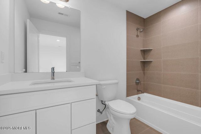 122 Arch Way, Toms River, NJ 08755