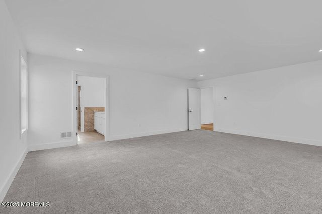 122 Arch Way, Toms River, NJ 08755