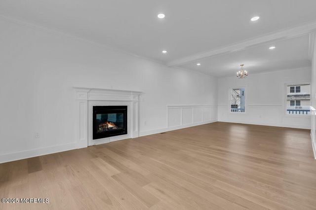 122 Arch Way, Toms River, NJ 08755