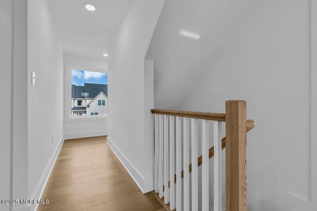 122 Arch Way, Toms River, NJ 08755