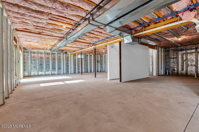 122 Arch Way, Toms River, NJ 08755