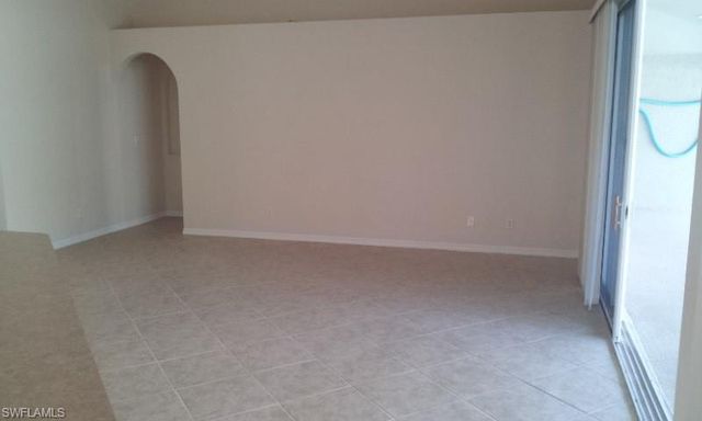 2733 SW 11th PL, Cape Coral, FL 33914