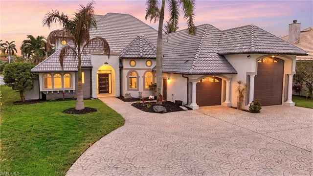 14871 Laguna DR, Fort Myers, FL 33908