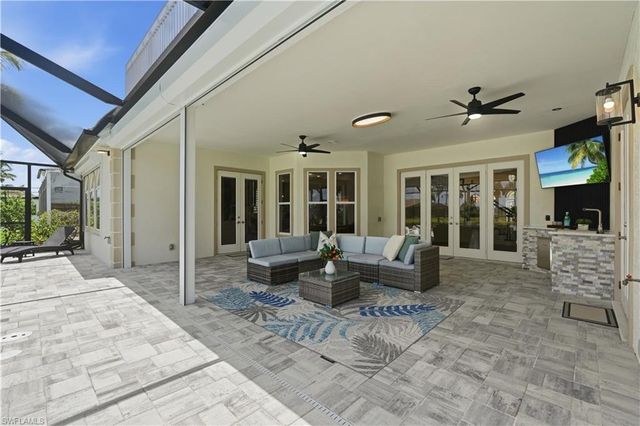 14871 Laguna DR, Fort Myers, FL 33908