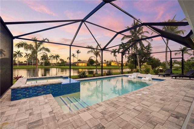 14871 Laguna DR, Fort Myers, FL 33908