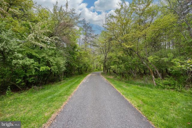 172 WHITE PINE WAY, Harleysville, PA 19438