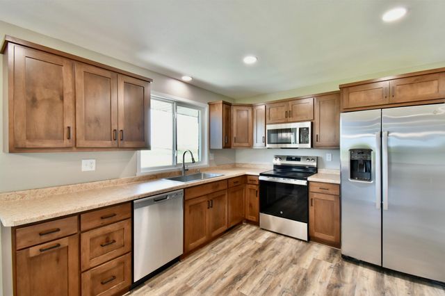 20658 State Highway 15, Saint Augusta, MN 55353