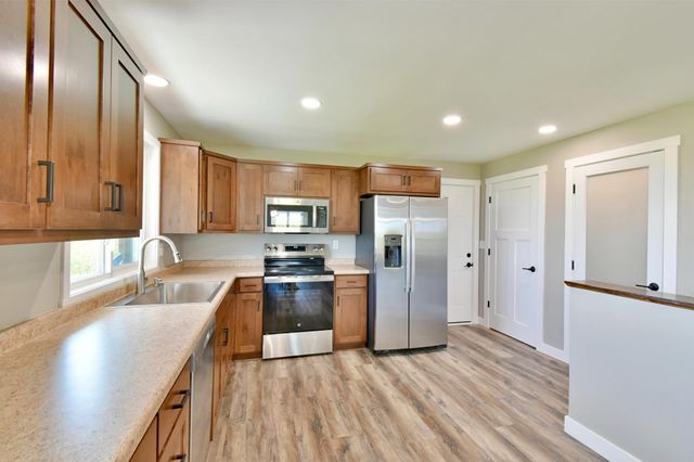 20658 State Highway 15, Saint Augusta, MN 55353