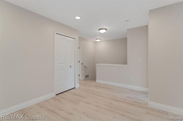 6108 Heron Hills Drive 56, Walled Lake, MI 48390