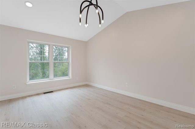 6108 Heron Hills Drive 56, Walled Lake, MI 48390