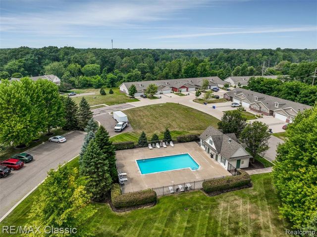 6108 Heron Hills Drive 56, Walled Lake, MI 48390