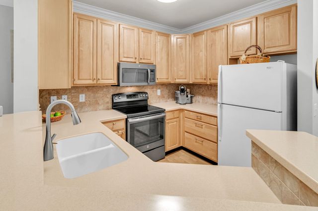 1025 Riverland Woods Place Apt 1109, Charleston, SC 29412