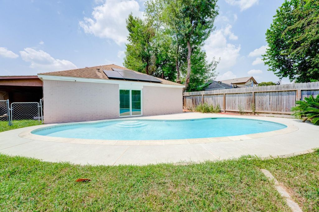 2806 Quail Valley East Drive, Missouri City, TX 77489
