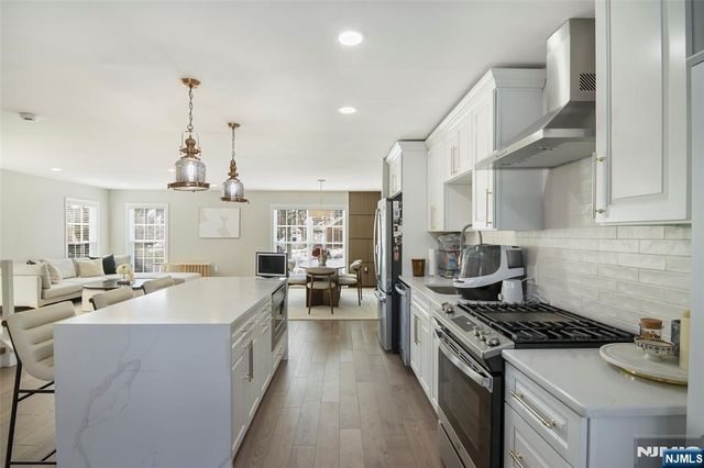 279 De Rose Court, West Orange, NJ 07052
