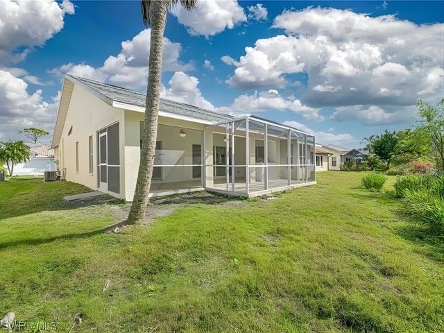 3832 Sabal Springs BLVD, North Fort Myers, FL 33917