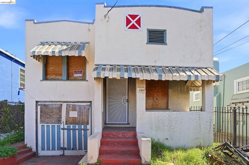 Image 1 of property listing at 1610 52nd Ave, Oakland, CA 94601