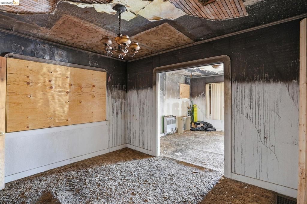 Image 10 of property listing at 1610 52nd Ave, Oakland, CA 94601