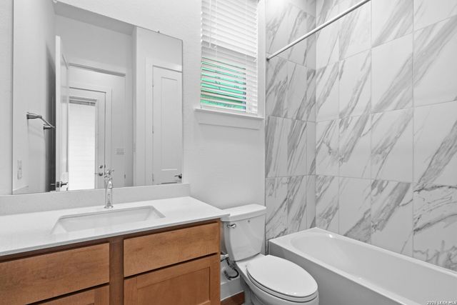 218 Sasparilla, Boerne, TX 78006