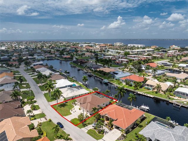 1030 VIA FORMIA, Punta Gorda, FL 33950