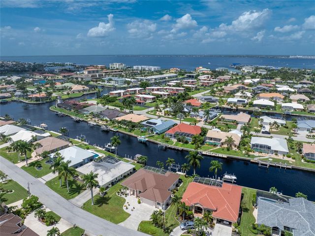 1030 VIA FORMIA, Punta Gorda, FL 33950