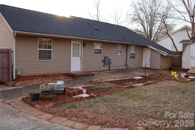 9323 Winter Elm Lane, Charlotte, NC 28227