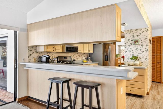 6418 JACQUELINE ARBOR DRIVE, Temple Terrace, FL 33617