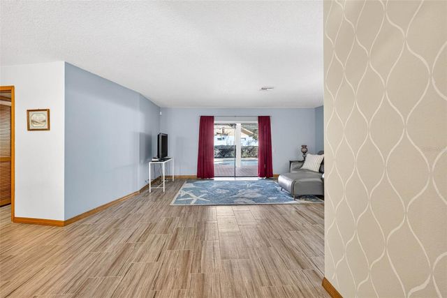 6418 JACQUELINE ARBOR DRIVE, Temple Terrace, FL 33617