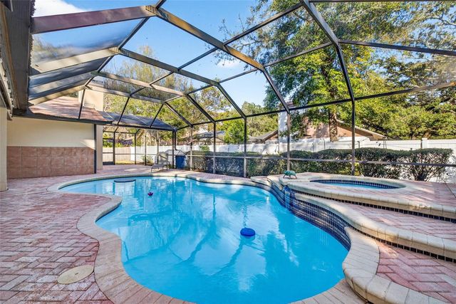 6418 JACQUELINE ARBOR DRIVE, Temple Terrace, FL 33617