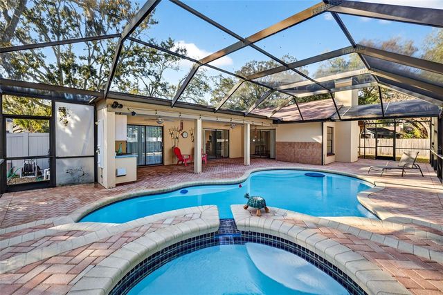 6418 JACQUELINE ARBOR DRIVE, Temple Terrace, FL 33617