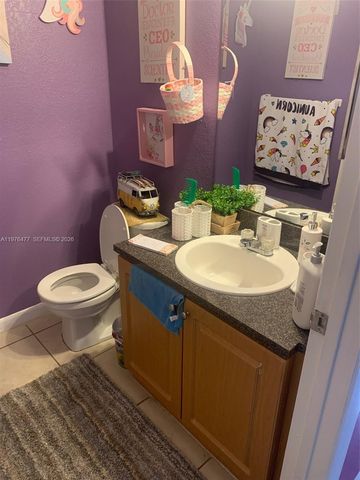 300 Nottingham Circle J, Greenacres, FL 33463