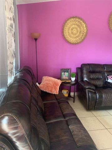 300 Nottingham Circle J, Greenacres, FL 33463