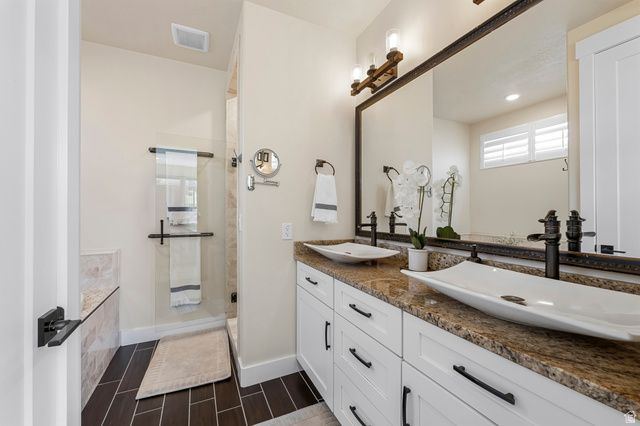 244 W COLUMBINE CIR, Saratoga Springs, UT 84045