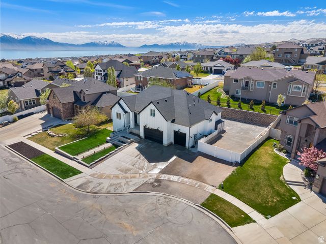 244 W COLUMBINE CIR, Saratoga Springs, UT 84045