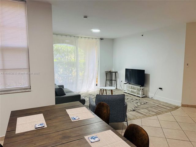 19555 E Country Club Dr 8108, Aventura, FL 33180