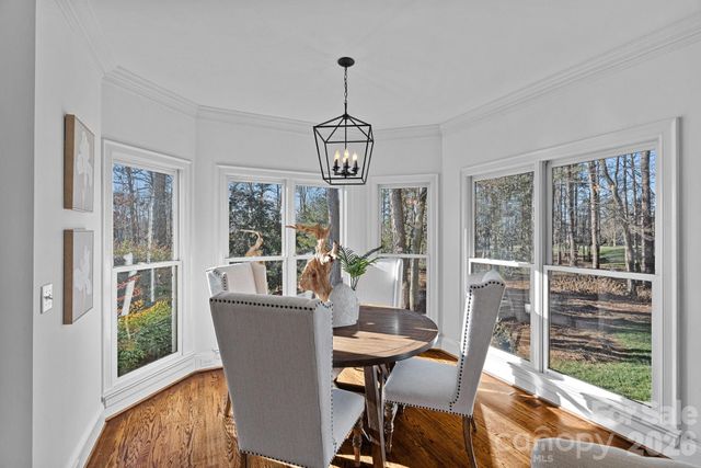 107 Waterhouse Court, Mooresville, NC 28117