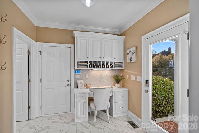 107 Waterhouse Court, Mooresville, NC 28117